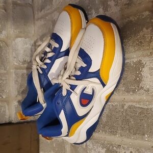 Champion sneakers shoes size 5.5 has flaws yellow blue white Dennis shoes